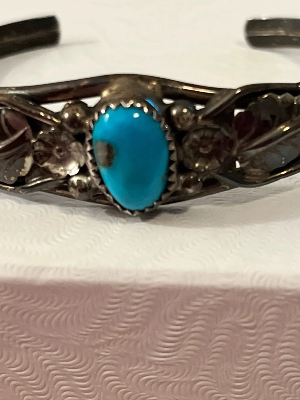 “Old Pawn” ~ Native American Turquoise Bracelet